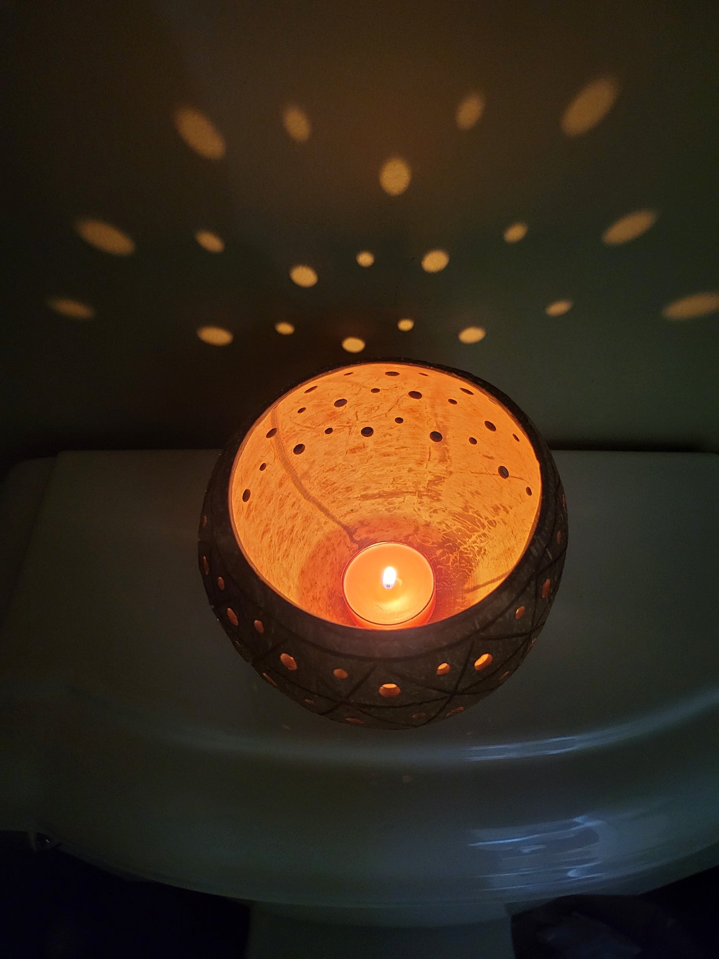 Eyelet Coconut Shell Tealight Holder